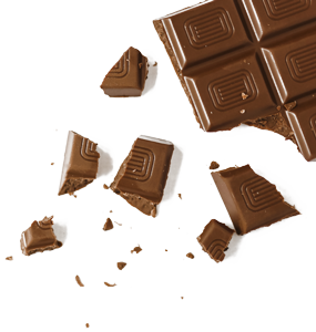 tablette de chocolat avec morceaux cassés